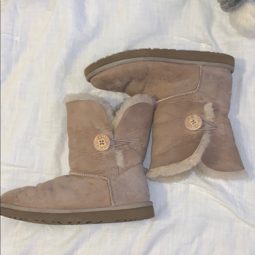 Short Uggs